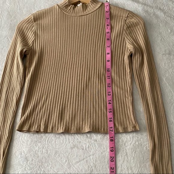 Tan Semi Cropped Funnel Neck Ribbed Top - Picture 4 of 9